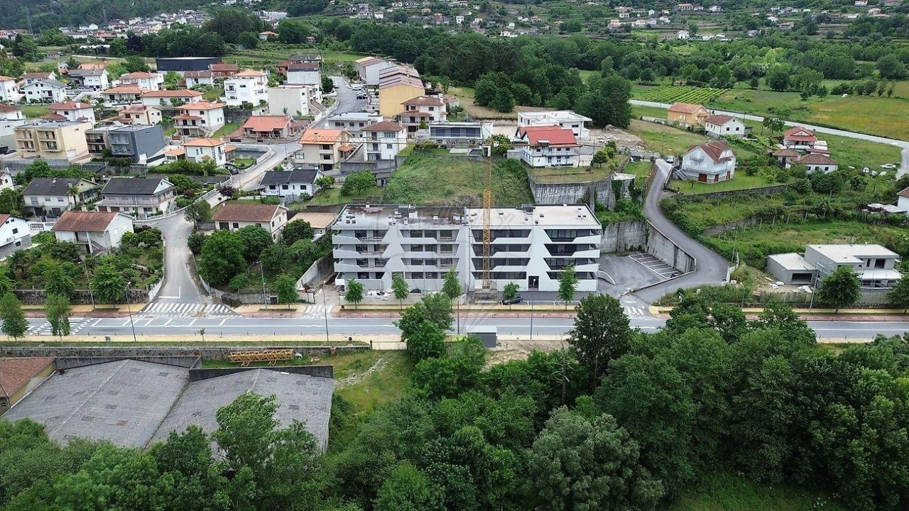 Apartamento T3 para Venda em Ponte da Barca, V.N. Muía, Paço Vedro Magalhães Foto 6