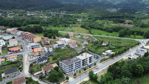 Apartamento T3 para Venda em Ponte da Barca, V.N. Muía, Paço Vedro Magalhães