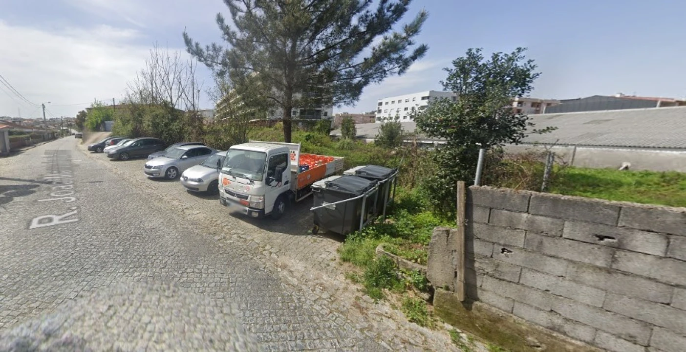 Terreno para Venda em Ferreiros e Gondizalves Foto 1