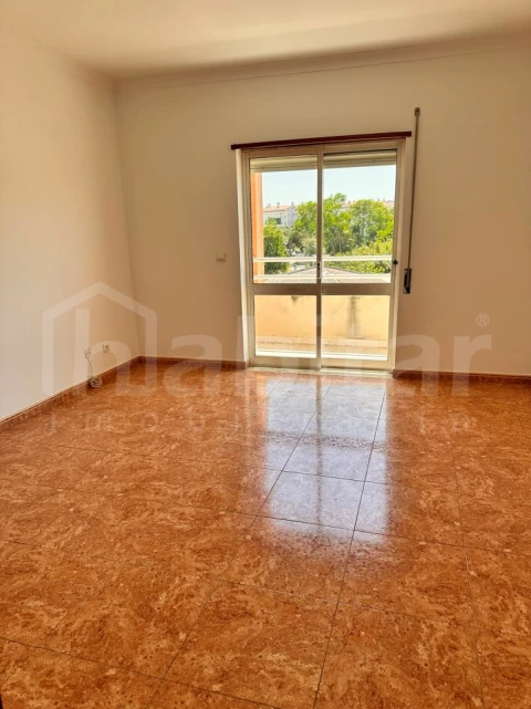 Apartamento T3 para Venda em Benavente