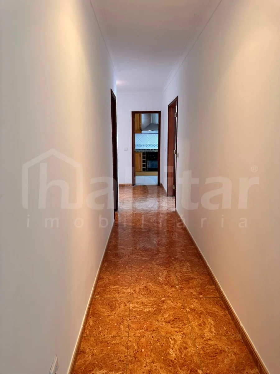 Apartamento T3 para Venda em Benavente Foto 4
