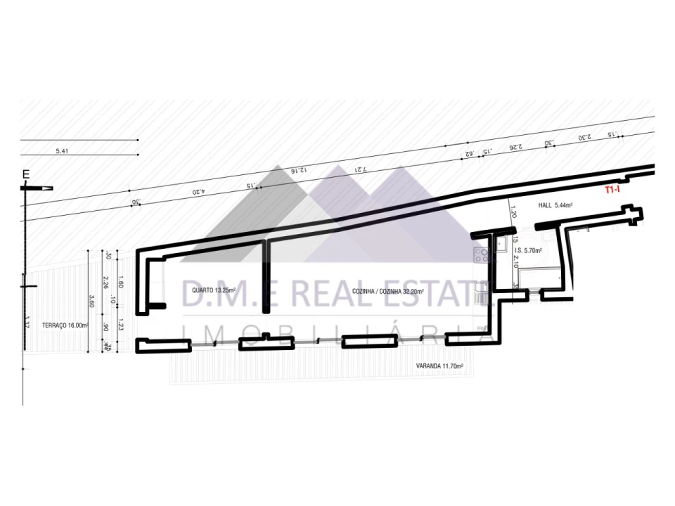 Apartamento T1 para Venda em Altura Foto 1