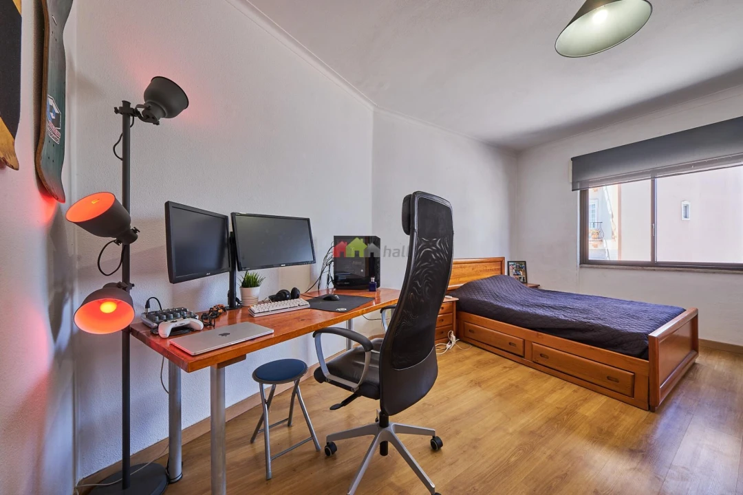 Apartamento T2 para Venda em Amora Foto 7