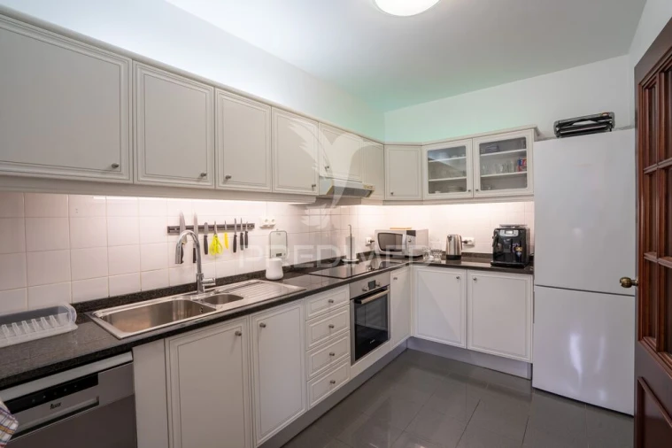 Apartamento T2 para Venda em Caniço Foto 15