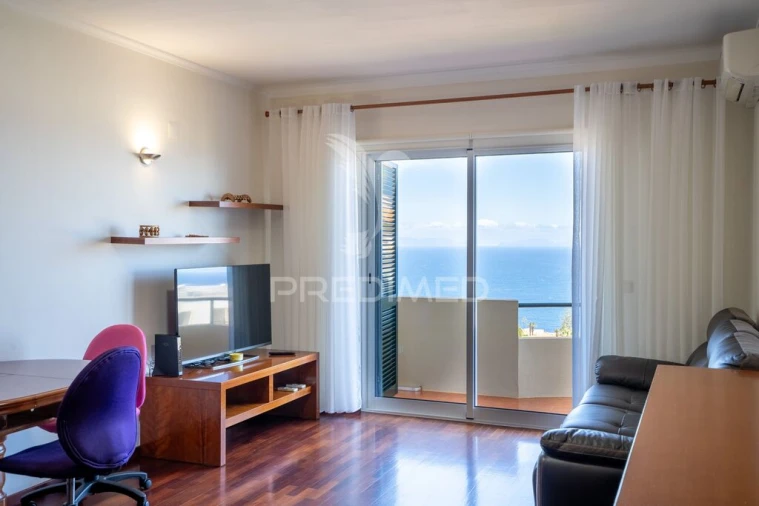 Apartamento T2 para Venda em Caniço Foto 5