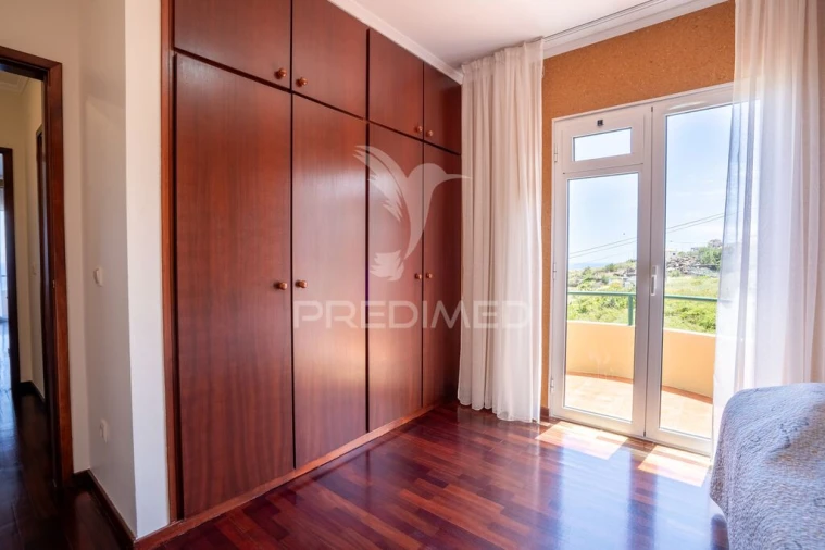 Apartamento T2 para Venda em Caniço Foto 10