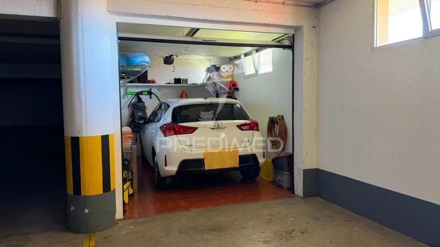 Apartamento T2 para Venda em Caniço Foto 20