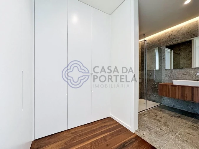 Apartamento T3 para Venda em Cidade da Maia Foto 24
