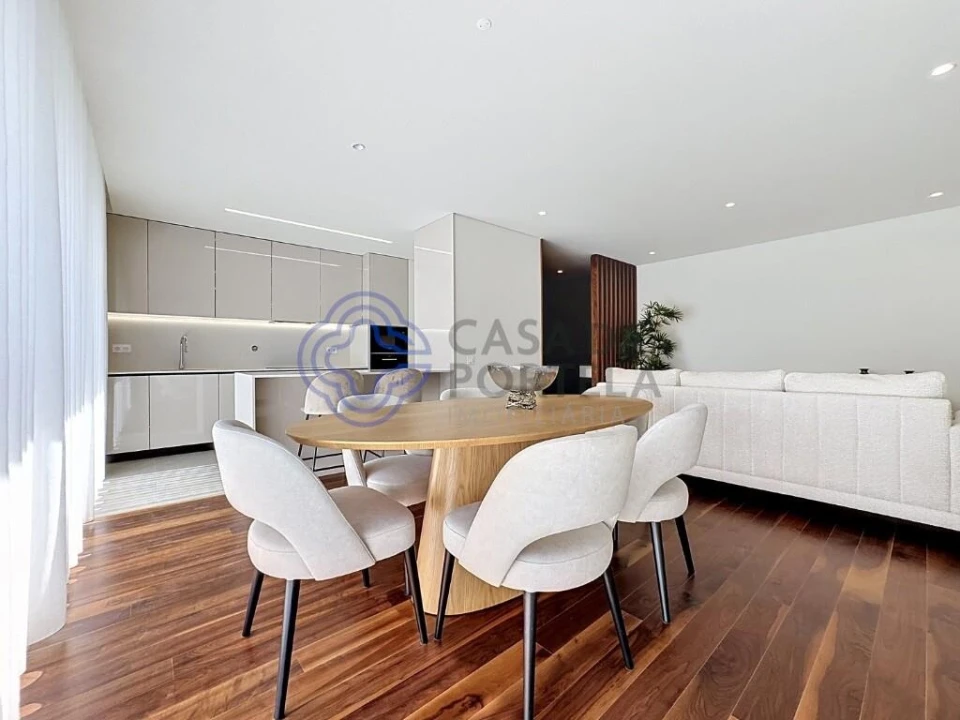 Apartamento T3 para Venda em Cidade da Maia Foto 10