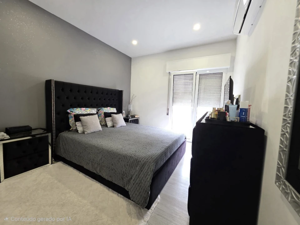 Apartamento T3 para Venda em Eiras e São Paulo de Frades Foto 7