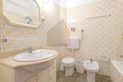 Apartamento T3 para Venda em Romeira e Várzea