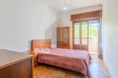 Apartamento T3 para Venda em Romeira e Várzea