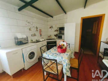 Moradia T3 para Venda em Lamas e Cercal