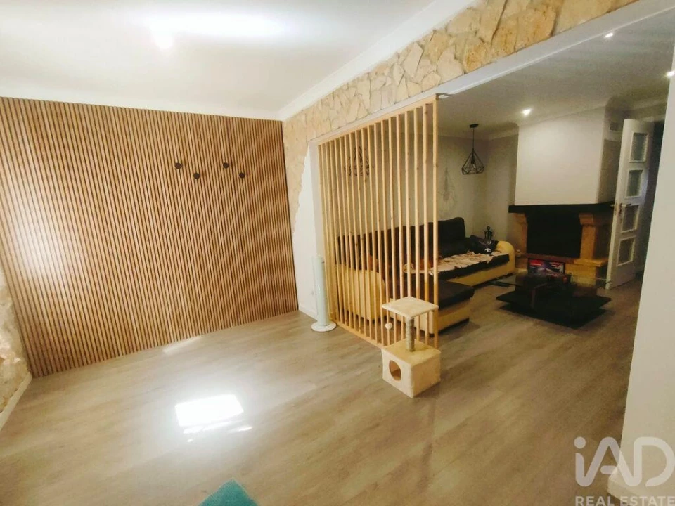 Moradia T3 para Venda em Lamas e Cercal Foto 3