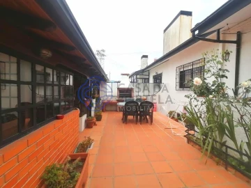Moradia T3 para Venda em Serzedo e Perosinho