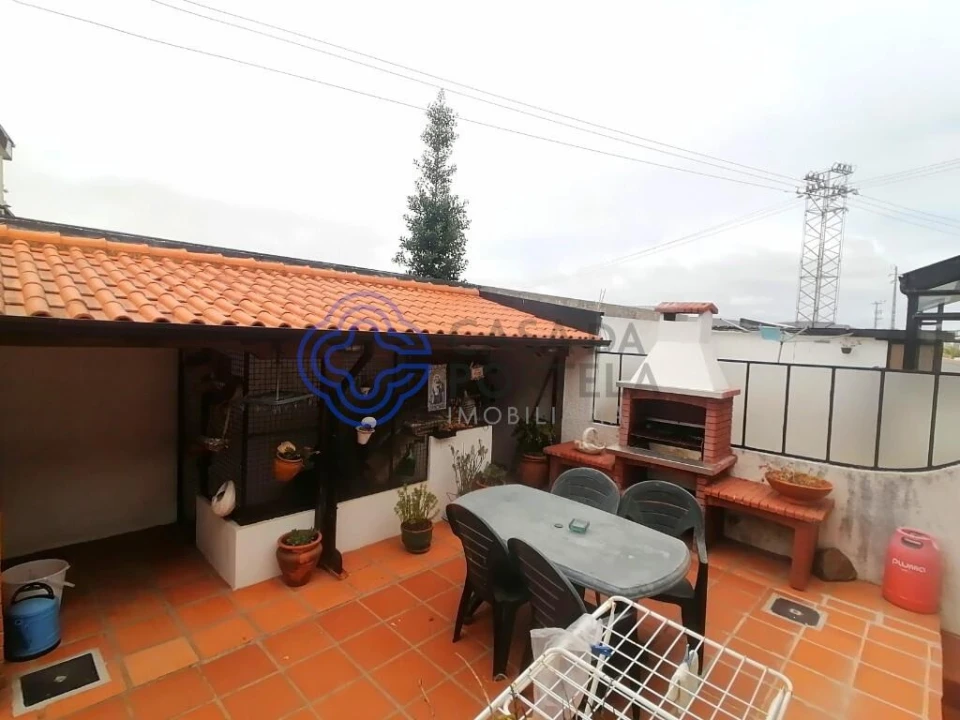 Moradia T3 para Venda em Serzedo e Perosinho Foto 7