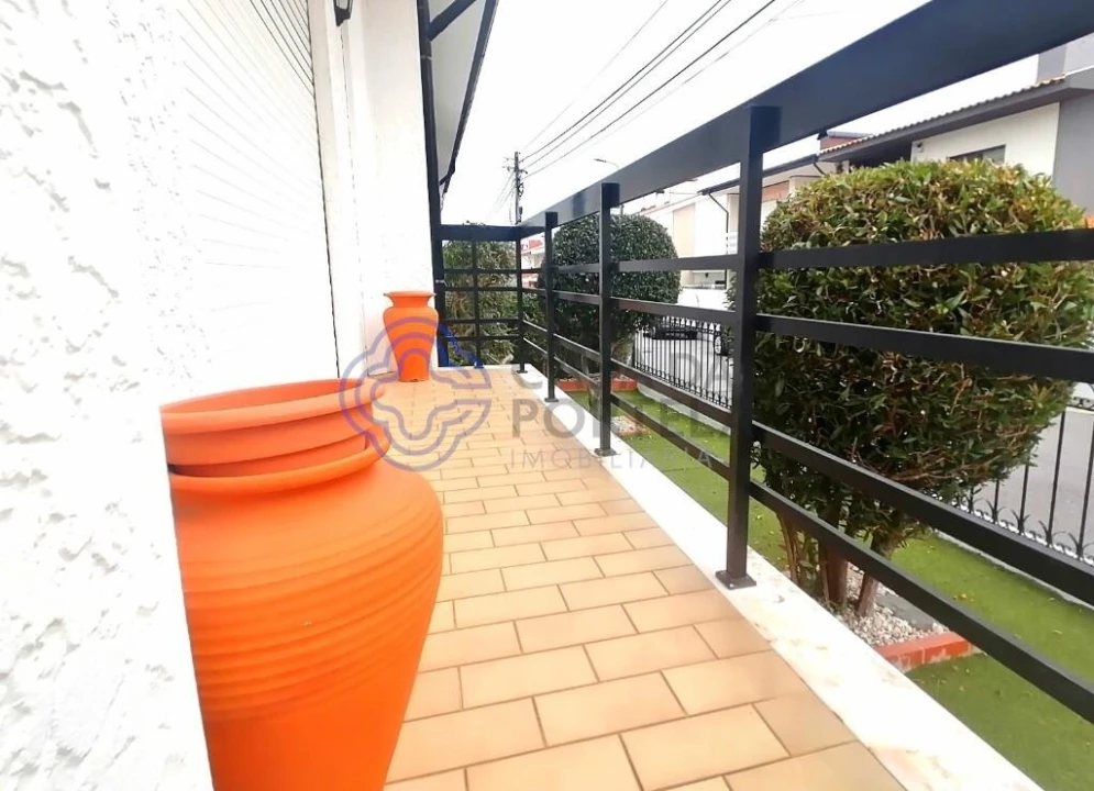 Moradia T3 para Venda em Serzedo e Perosinho Foto 18