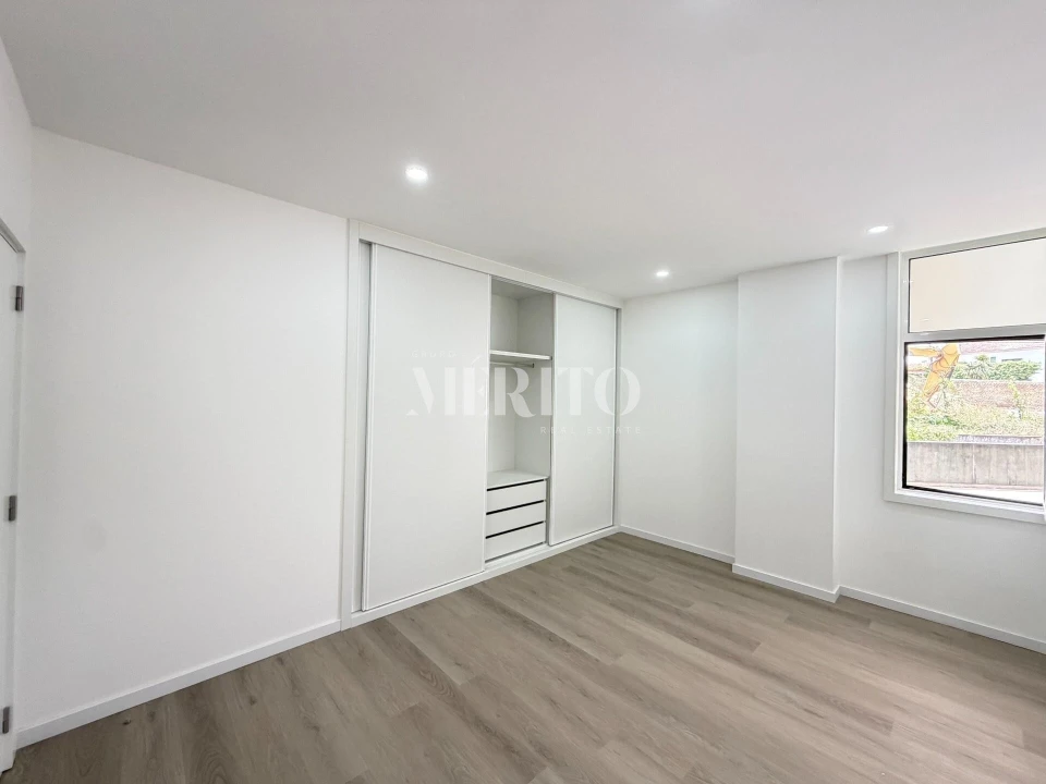 Apartamento T3 para Venda em Ribeirão Foto 3