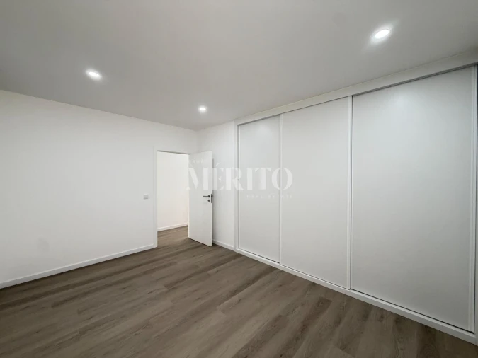 Apartamento T3 para Venda em Ribeirão Foto 4