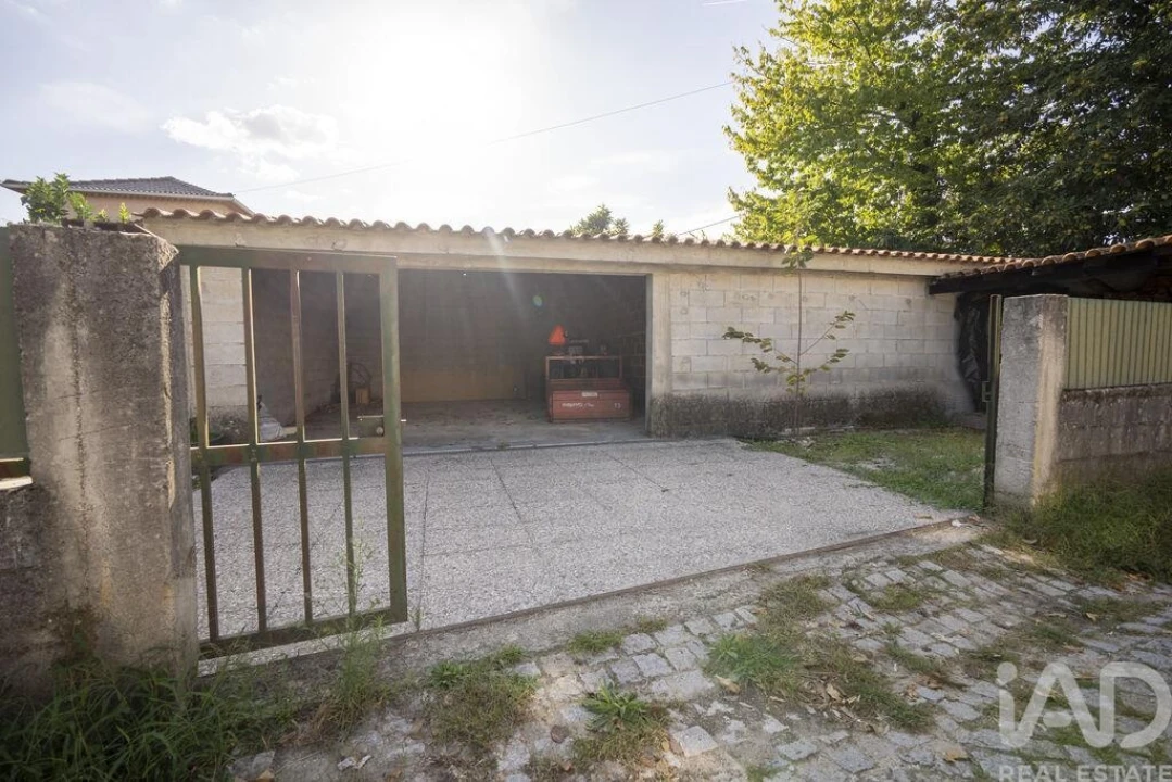 Moradia para Venda em Oliveira do Conde Foto 28