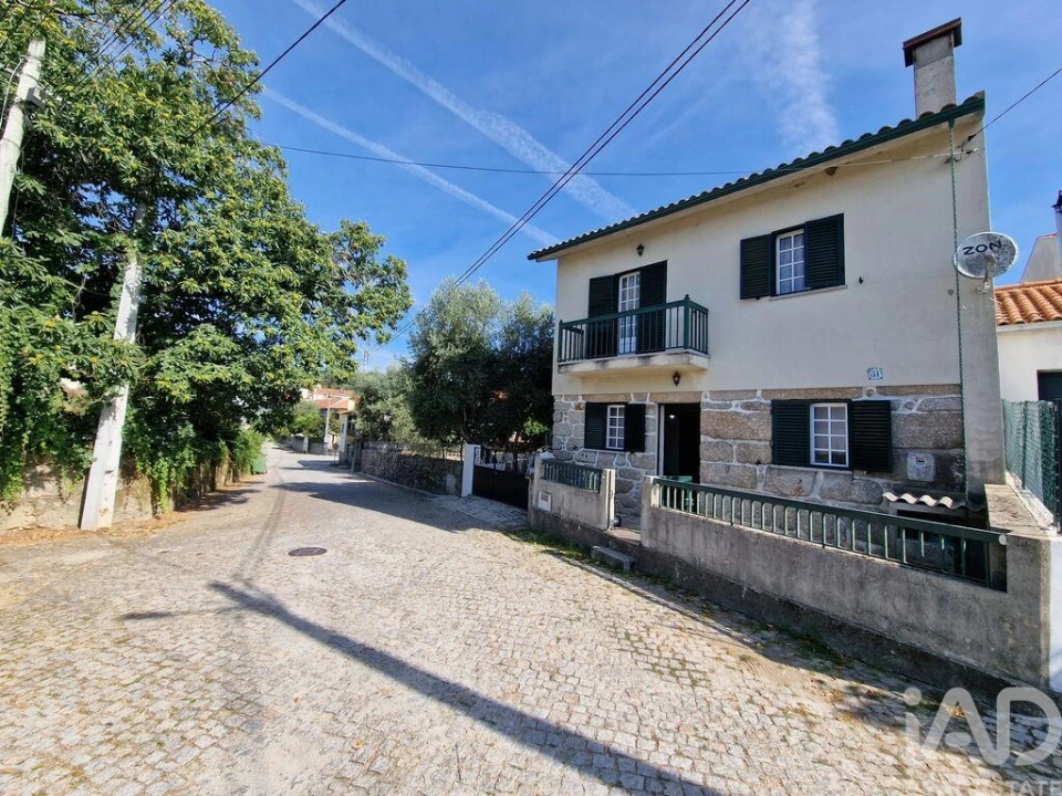 Moradia para Venda em Oliveira do Conde Foto 1