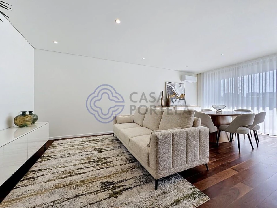 Apartamento T2 para Venda em Cidade da Maia Foto 3