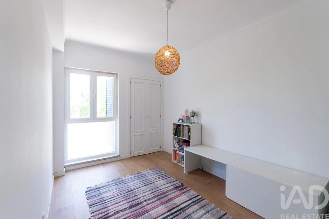 Apartamento T4 para Venda em Quinta do Anjo Foto 15