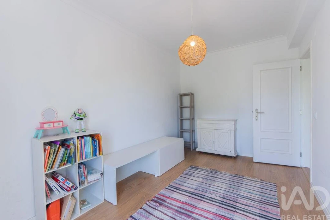 Apartamento T4 para Venda em Quinta do Anjo Foto 13