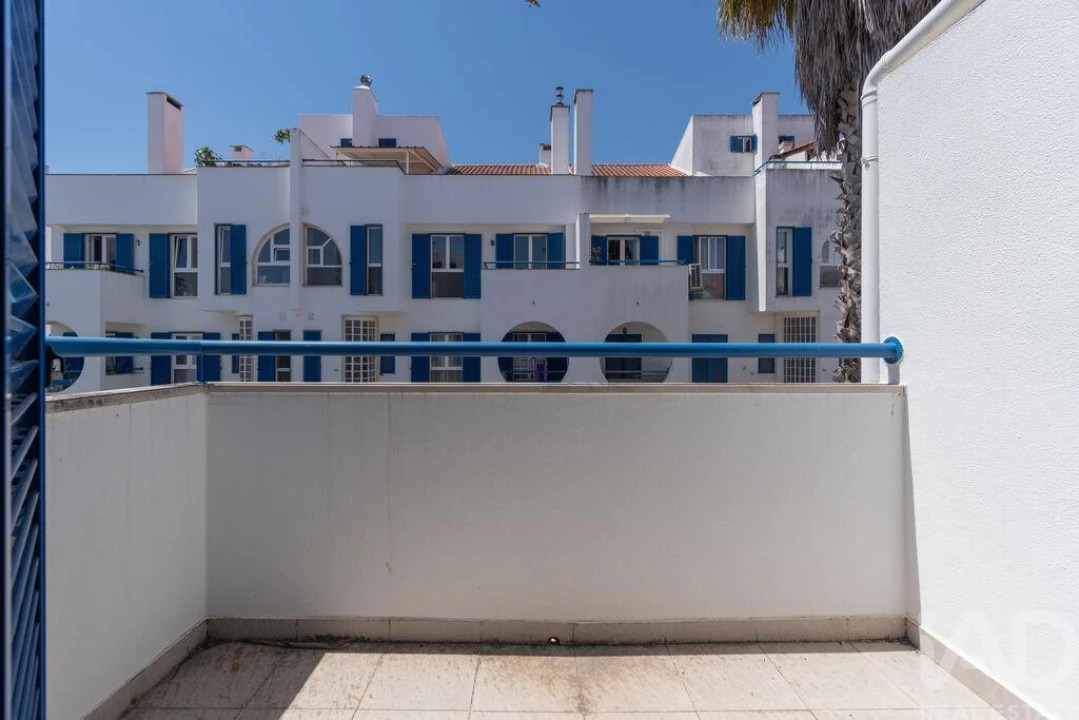 Apartamento T4 para Venda em Quinta do Anjo Foto 22