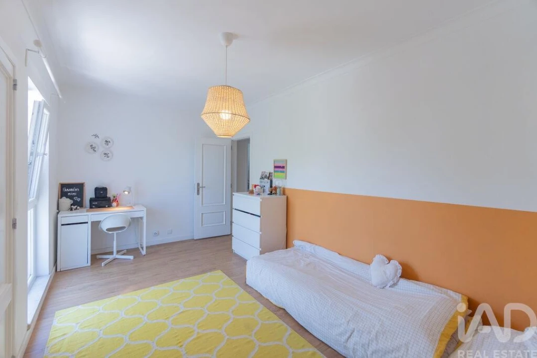 Apartamento T4 para Venda em Quinta do Anjo Foto 18