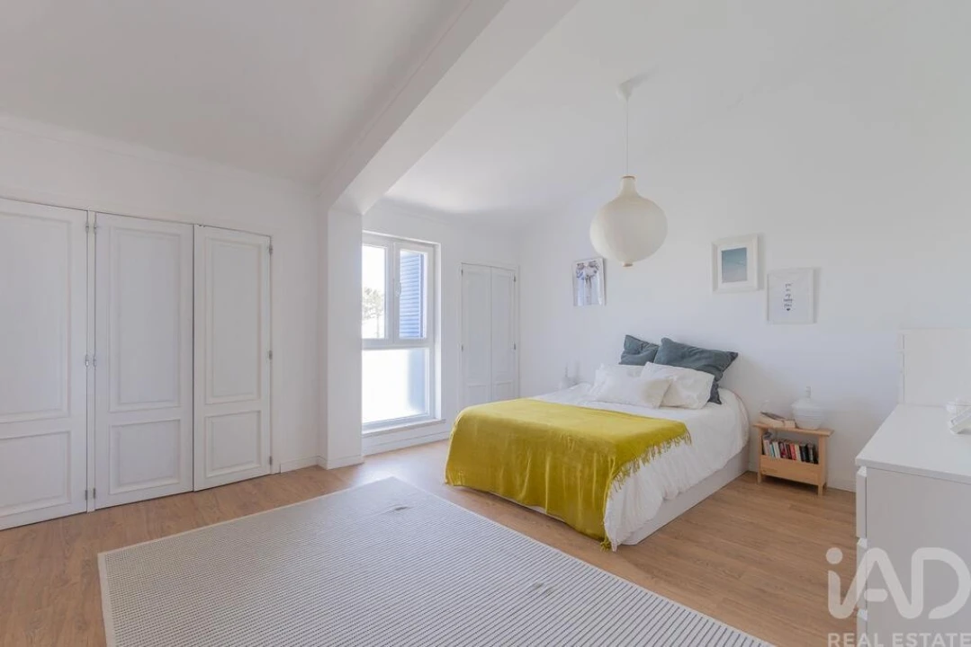 Apartamento T4 para Venda em Quinta do Anjo Foto 26