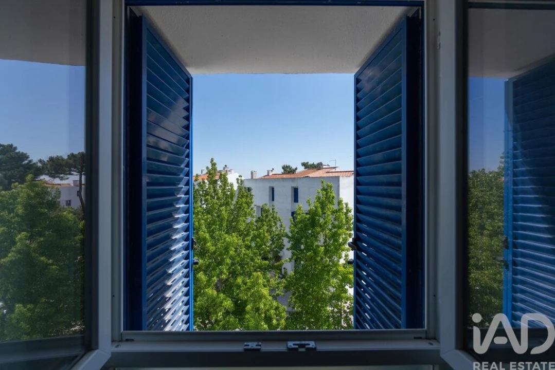Apartamento T4 para Venda em Quinta do Anjo Foto 25
