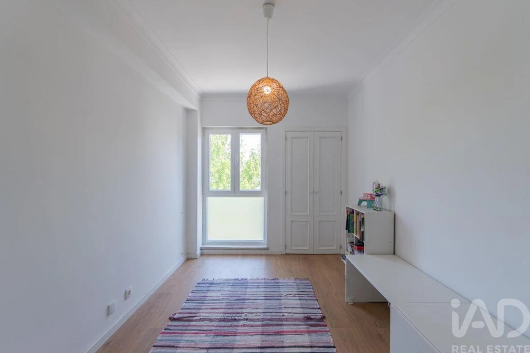 Apartamento T4 para Venda em Quinta do Anjo Foto 14