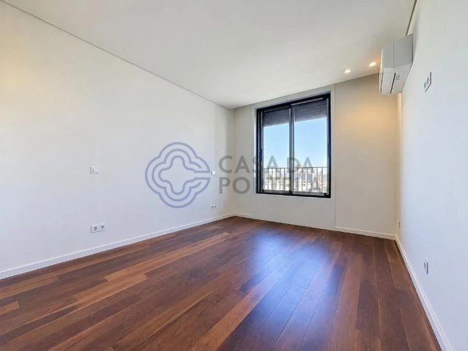 Apartamento T1 para Venda em Cidade da Maia Foto 9
