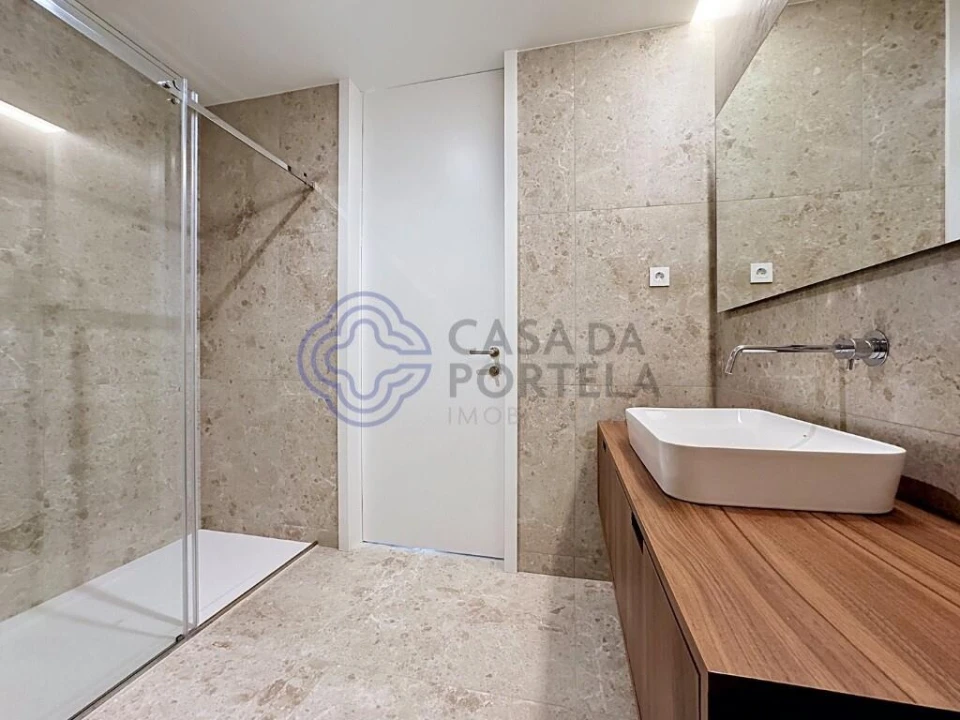 Apartamento T1 para Venda em Cidade da Maia Foto 17