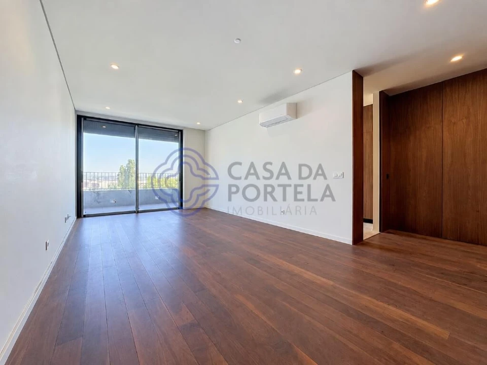 Apartamento T1 para Venda em Cidade da Maia Foto 5