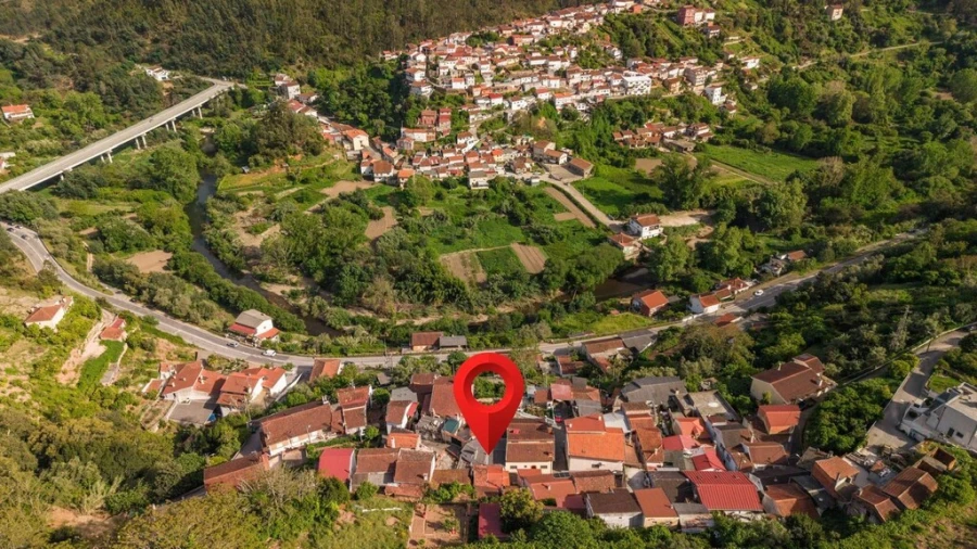 Moradia T3 para Venda em Ceira Foto 14