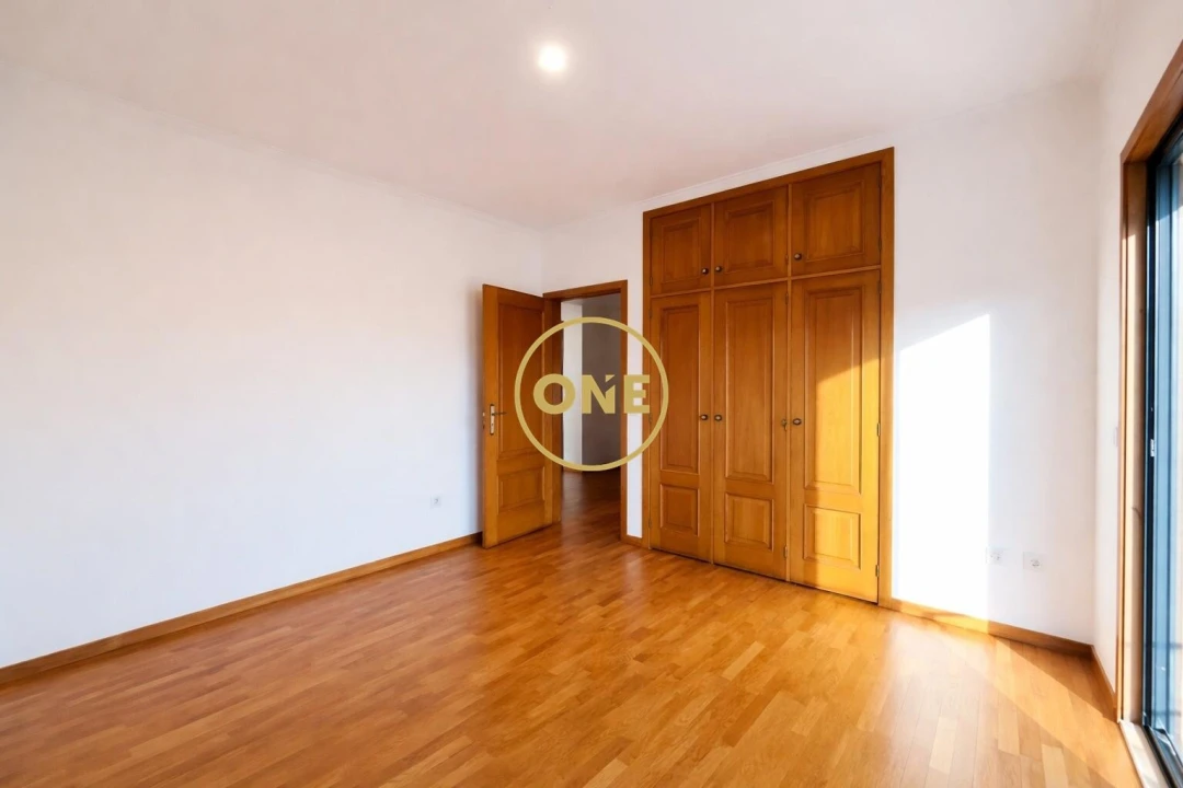 Apartamento T3 para Venda em Vila Nova de Famalicão e Calendário Foto 9
