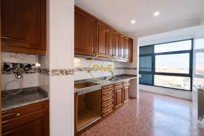 Apartamento T3 para Venda em Vila Nova de Famalicão e Calendário