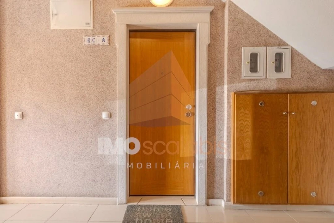 Apartamento T3 para Venda em Romeira e Várzea Foto 2