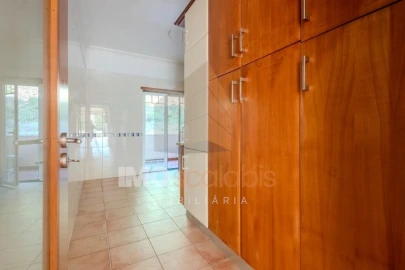Apartamento T3 para Venda em Romeira e Várzea