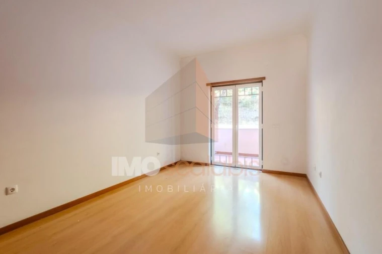 Apartamento T3 para Venda em Romeira e Várzea Foto 20