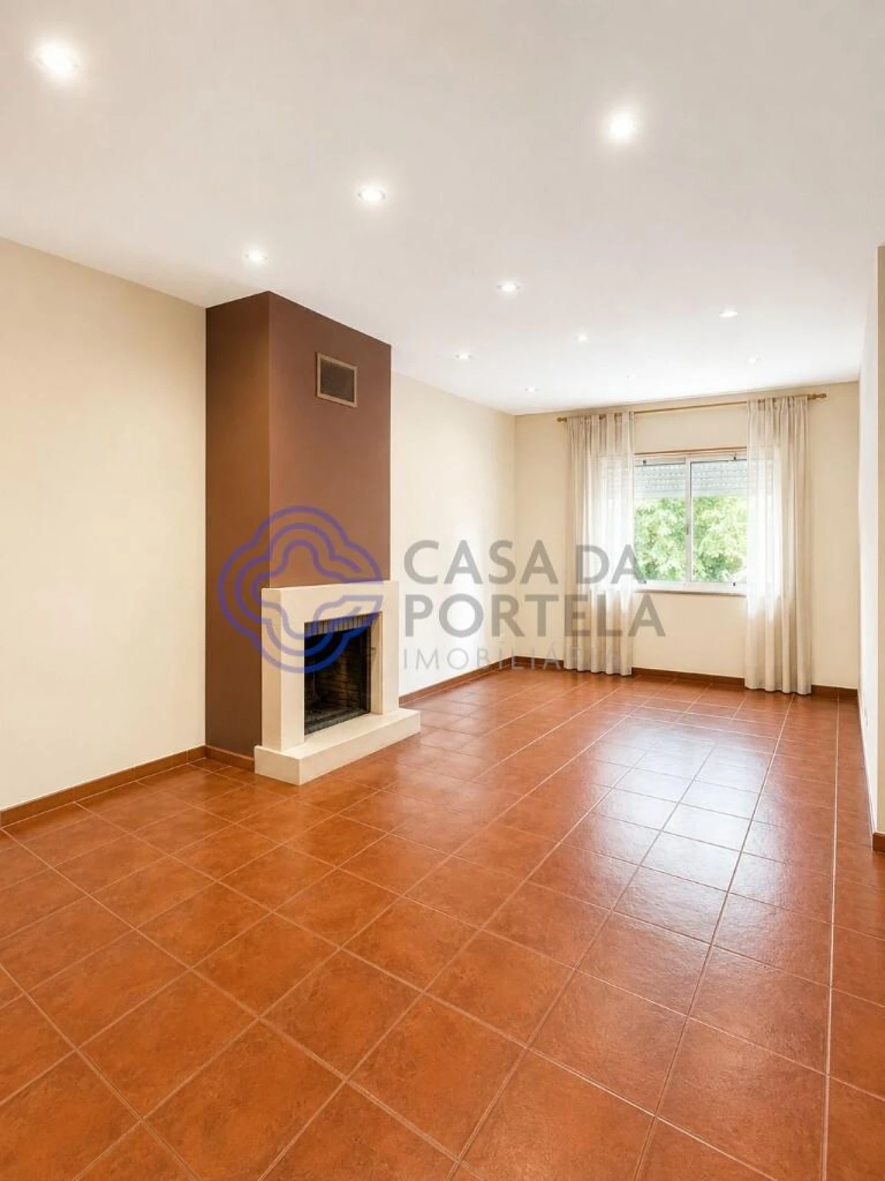 Apartamento T2 para Venda em São Mamede de Infesta e Senhora da Hora Foto 2