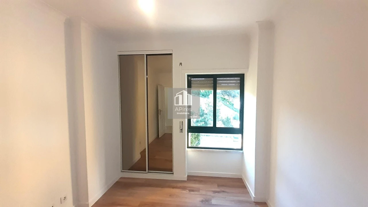 Apartamento T3 para Venda em Laranjeiro e Feijó Foto 20