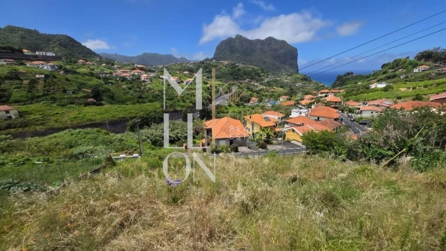 Terreno para Venda em Porto da Cruz Foto 8