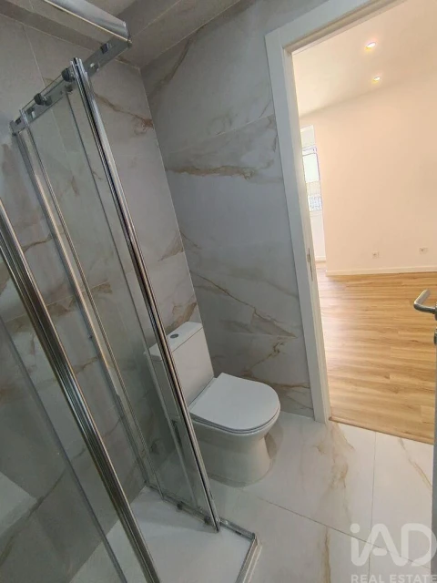 Apartamento T2 para Venda em Queluz e Belas