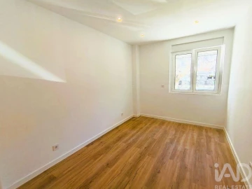 Apartamento T2 para Venda em Queluz e Belas