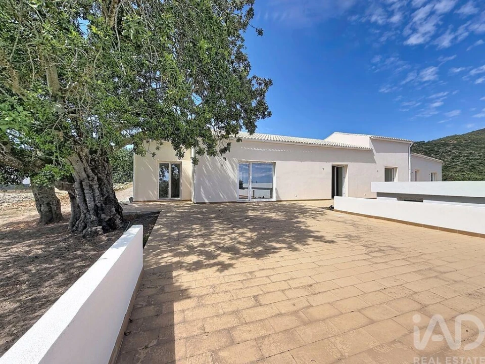 Moradia T5 para Venda em Conceição e Estoi Foto 1