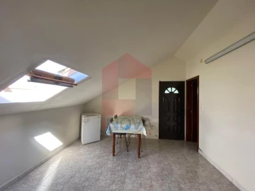 Moradia T4 para Venda em Azias