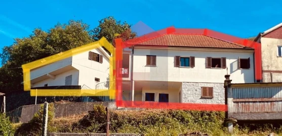 Moradia T4 para Venda em Azias